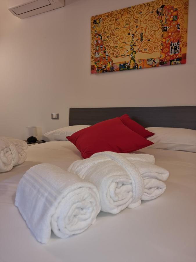 Casale Dei Priori Bed & Breakfast Rocca Massima Dış mekan fotoğraf