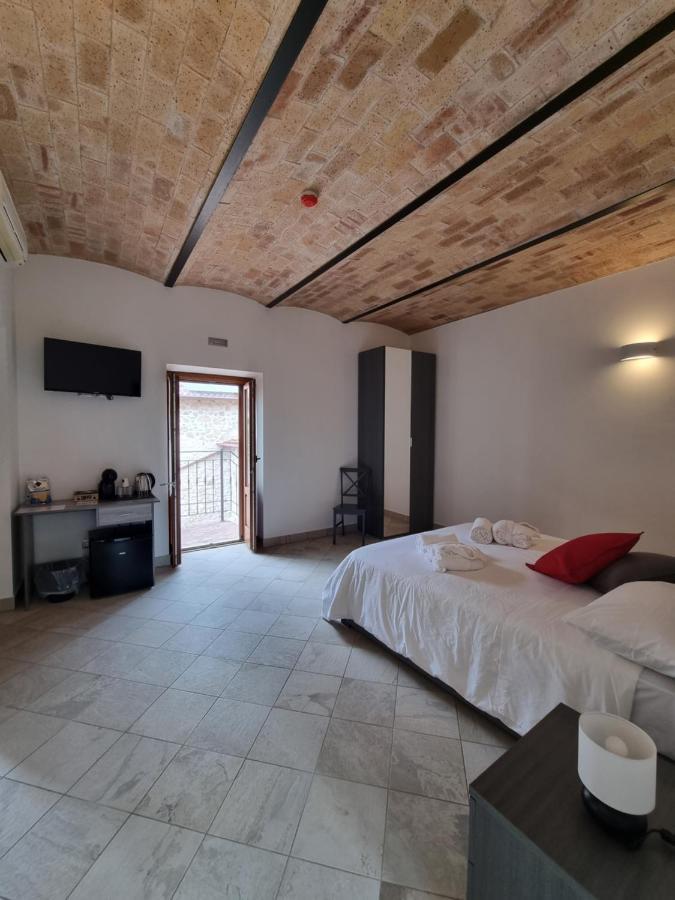 Casale Dei Priori Bed & Breakfast Rocca Massima Dış mekan fotoğraf